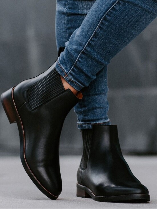 Thursday Boot Company Shoes - Thursday Boot Company Dreamer Chelsea Boot Size 9 Black